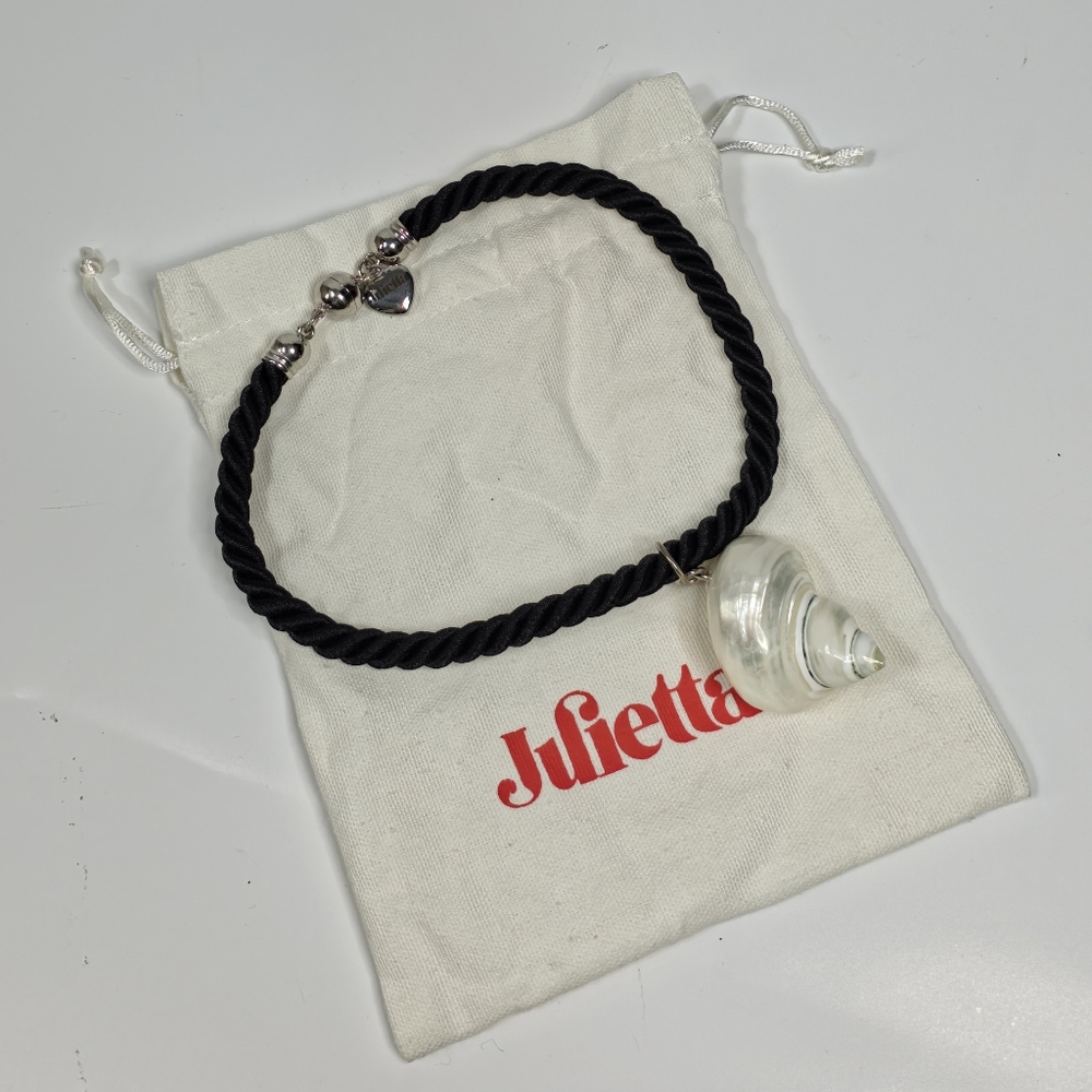 Julietta NYC Natural Shell Choker Necklace Black Rope 15” Magnetic Clasp
